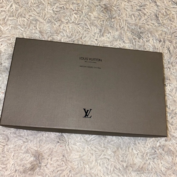 Brand new Louis Vuitton wallet - Picture 4 of 8